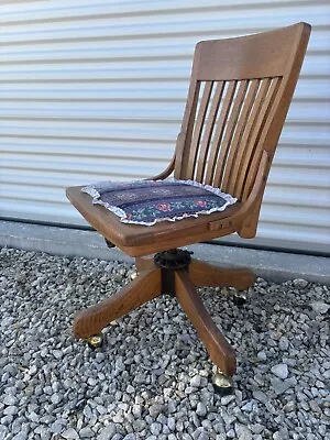 Vintage Hale Desk Company Wooden Swivel Office Banker Chair Antique Industrial • $249.99