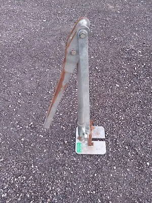 JackJaw Ground Rod T-Post U Channel And Sign Post Puller 450lbs Pulling Power  • $175