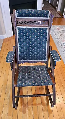 Antique Eastlake Carved Folding Nursing / Sewing Rocking Chair • $95