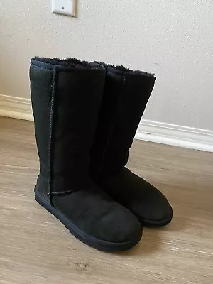 UGG Classic Tall Black Womens Boots Suede Sheepskin Size 6 • $27.40