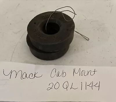 Genuine Mack Cab Bushing Set Of 2 New 20ql1144 Oem • $9