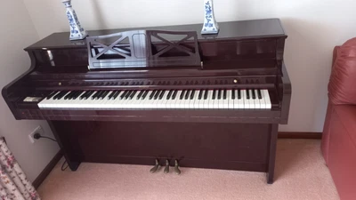 $300 • Buy Antique Roland HP-870 Electronic Piano