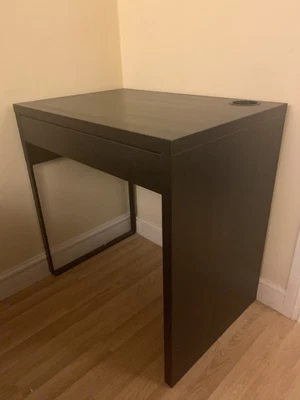 £30 • Buy Ikea Micke Desk Black/Brown