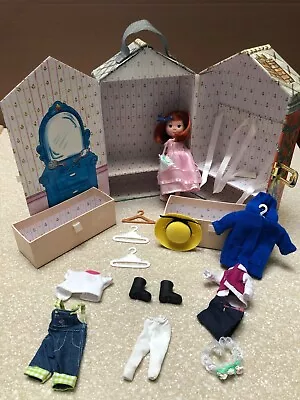 1999 Madeline Paris Doll House Carrying Case W/1 Doll Eden Toys • $56.99