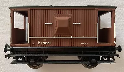 Bachmann 33-806 20 Ton Brake Van BR Brown E178569 00 Gauge Model Railway  • £10