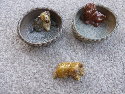 £4.99 • Buy Wade Whimsie Terrier Dog In A Basket Pin Dish Trinket Dish
