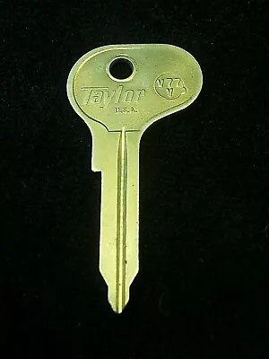 VW77 VOLKSWAGEN GHIA Key Blank Type 3 Fastback 1965-66 W Steering/Ignition Lock • $17.95