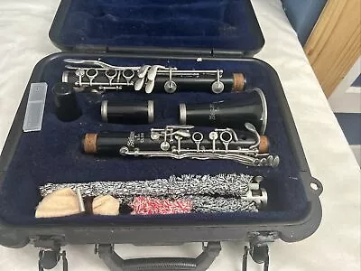 Selmer CL300 Bb Clarinet • $49.99