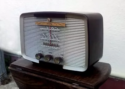 MURPHY A372 Vintage Bakelite Valve Radio (VHF - MW - LW) 1957 - S/N 427257 - GWO • £50