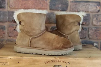 Tan Suede Sheepskin Ugg Australia Bailey Bow  Boots Size 5.5 / 38 Used • £24