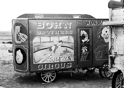 Vintage Circus Wagon PHOTO Sideshow Act Clowns Acrobats Sign Car 1937 • $5.48