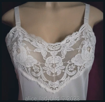 $23 • Buy Floral LACE Vintage VANITY FAIR Full SLIP Chiffon Silky NYLON ~L 38-40 