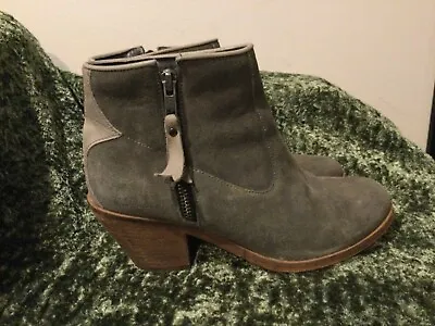 Gabriella Rocha Gray Olive Green Ankle Suede Zipper Booties Boots 7.5 • $19.99