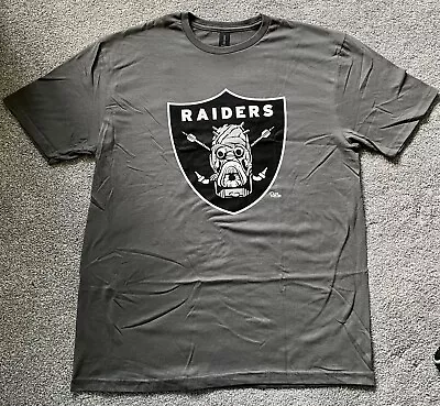 Tusken Raiders T-Shirt - L - Star Wars Sand People NFL Las Vegas Mashup Qwertee • £10