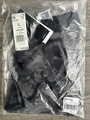 [H61590] Mens Adidas Camo 3/4 Tights - SIZE LARGE • $25