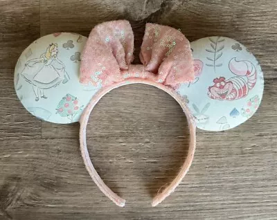 Alice In Wonderland Minnie Mouse Ears Headband • $39.99