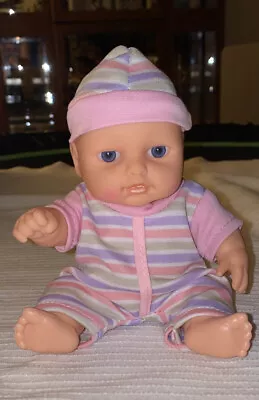 Vintage ~Jointed Baby Doll~ 8” • $6.99