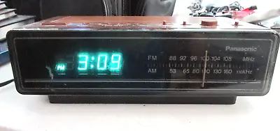 PANASONIC RC-65 VINTAGE AM FM CLOCK RADIO ALARM WOODGRAIN 80s VINTAGE GREEN LED • $10.49