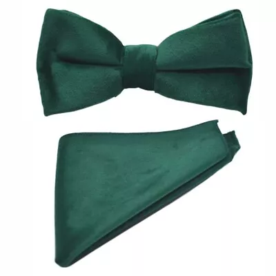 Luxury Racing Green Velvet Bow Tie & Pocket Square Set • £17.99