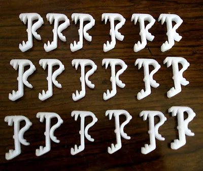 18 PCS Of  1  Mini Blind Single Slat Valance Retainer Clips  • $17.98