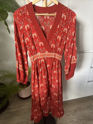 $80 • Buy Spell & The Gypsy Jewel Soiree Dress XS
