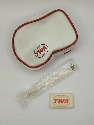Vtg TWA Airlines Toiletry Travel Bag Mini Zipper Tote Coin Bag WHITE W/ RED  • $16.99