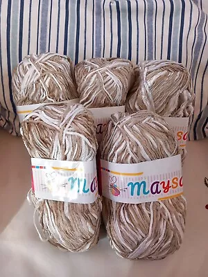 💕Maysa Double Strand Chenille/Tape Type Knitting Yarn - Beige/White - 530g • £4.99