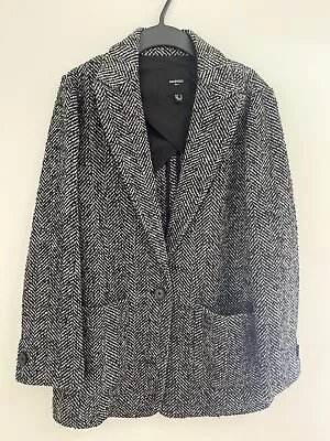 Mango Herringbone Coat - Medium • £9.99