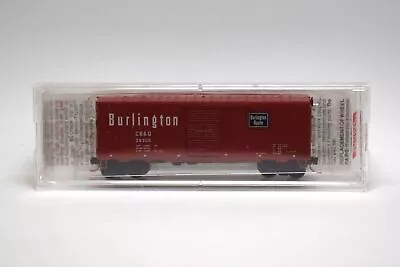 Micro-Trains 73050 N Scale Chicago Burlington & Quincy 40' Box Car #39305 • $17.99