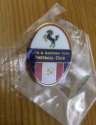 £2.99 • Buy Erith & Dartford Town Non-League Football Pin Badge