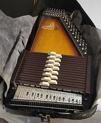 Vintage AUTO HARP CHROMAHARP With Case. • $25.99