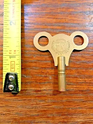 Vintage Clock Winding Key #2/ 2.00mm Stamped PM    (Clock Key Lot K1555) • $12.99