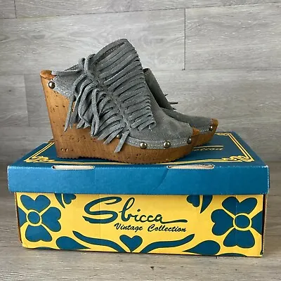 $26.95 • Buy Sbicca Vintage Collection Womens Gray Fringe Wedge Platform Sandals 38