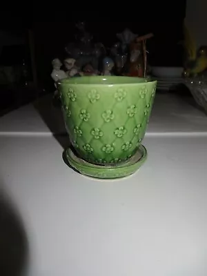 Vtg. Shawnee Green Flower Pot W/shamrocks • $25