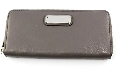 Marc By Marc Jacobs New Q Slim Ziparound Wallet Faded Aluminum • $53