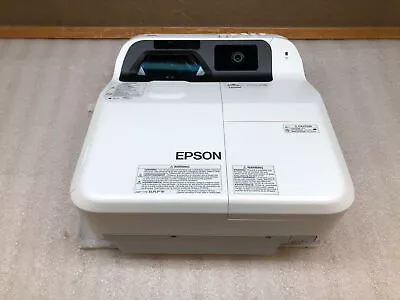 Epson BrightLink 685Wi Projector Ultra Short Throw 1080p H741A - 2733 Hours • $99.99