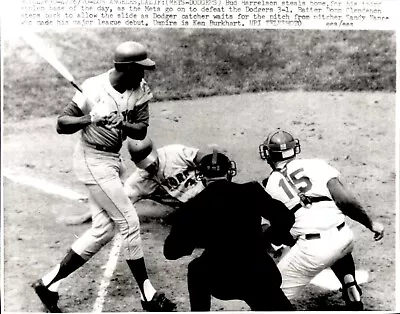 LG34 1970 Wire Photo NY METS BUD HARRELSON STEALS HOME Vs LOS ANGELES DODGERS • $20