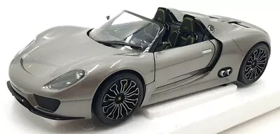 Minichamps 1/18 Scale Diecast 021 19 10B - Porsche 918 Spyder - Silver/Grey • $285.96