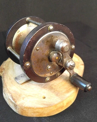 $99 • Buy Vintage Julius Vom Hofe 3 1/2 Reel, Patents 85/89, Rosette Washers, Uncleaned