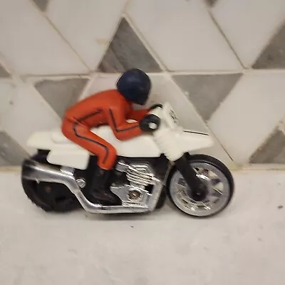 Vintage 1981 Schaper Stomper SSC Super Cycle Motorcycle With Rider. White / Red  • $18.95