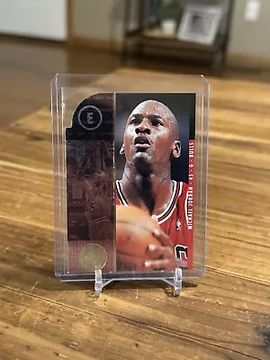 1995-96 SP Championship Series E Die-Cut Michael Jordan #4 Chicago Bulls • $10