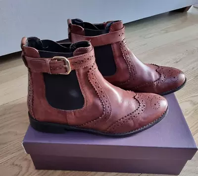 Ladies Carvela Tan Brown Leather Chelsea Boots - UK Size 6 / EUR 39 • £25