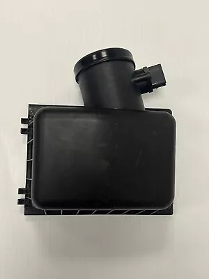 🚘 01-06 BMW E46 M3 S54 Air Filter Intake Suction Box Duct Inlet Cover Top Only • $49.95