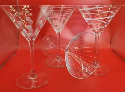 Stunning Mikasa Martini Glasses In The Cheers Etched Pattern • $34.95