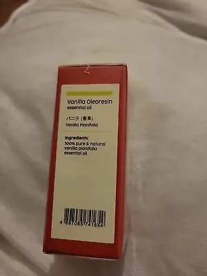 Hana Pure Vanilla Essential Oil For Diffuser & Skin (30 Ml)  • £4
