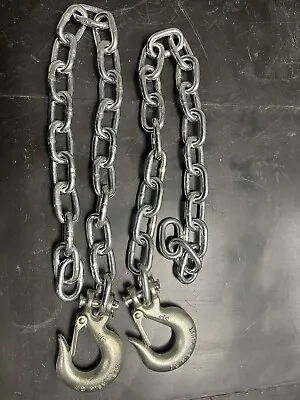 New Safety Chain 28 Inx3/8 W/2 Latched Slip Hook Trailer Heavy Duty Towing • $24.95