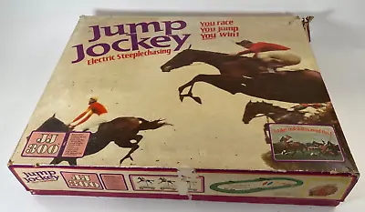 £82.99 • Buy Vintage Triang Jump Jockey JJ300 Horse Racing Game Electric Steeplechasing