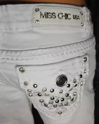 MISS CHIC White Capri Crystals Low Faux Flap Silver Studs Jeans 30X15 Size 5  • $11.73