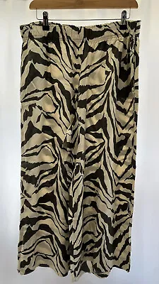 Wide Leg Trousers H&M Size L W34” L24” Grey Zebra Print Viscose Womens • £7.19