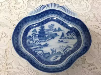 $79.95 • Buy Mottahedeh, VA 1924 Portugal, Blue Willow 8.5in X 8.5in Shrimp Or Oyster Plate